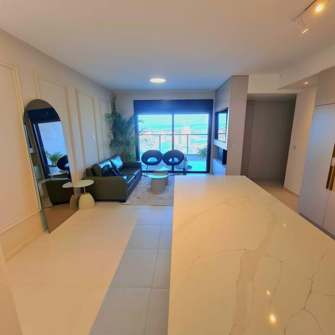 Grand House Apartment Qiryat Yam Exterior foto